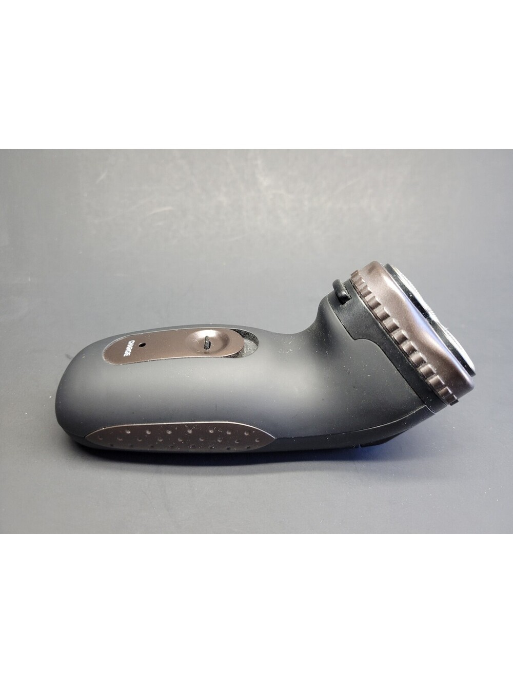 Vivitar 3 Head Rotary Rechargeable Cordless Shaver PG-0204 NOC